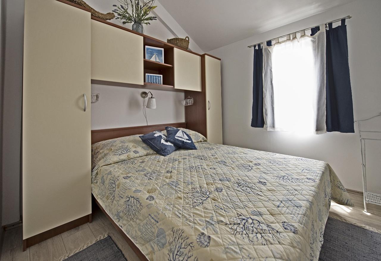 Holiday Home Listesi 1 Trogir Zewnętrze zdjęcie