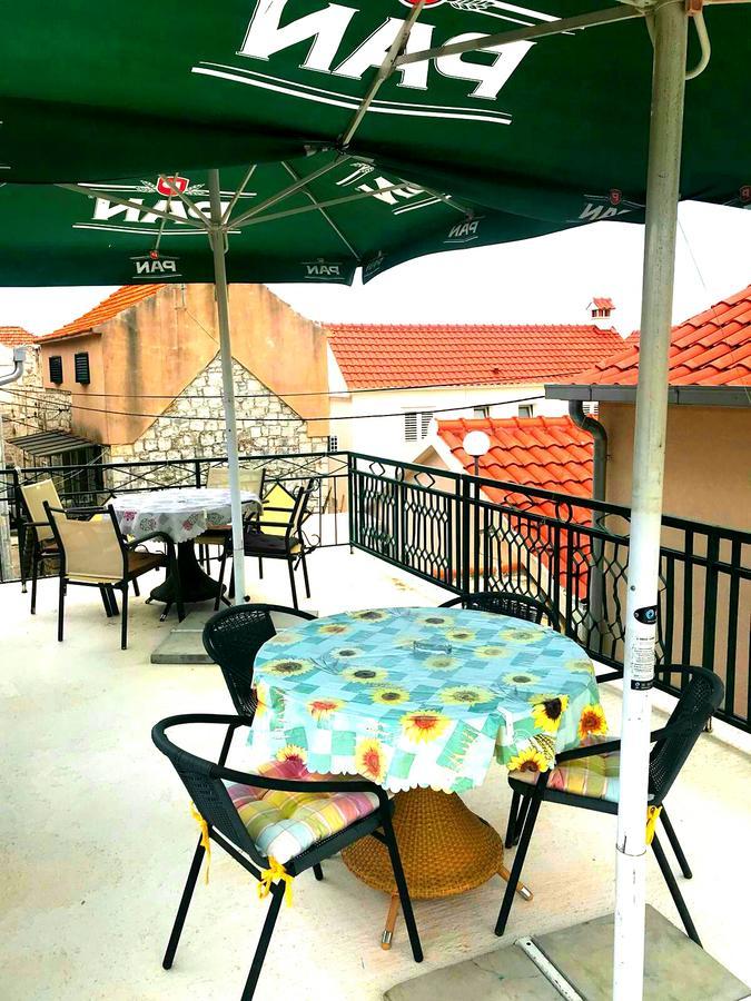 Holiday Home Listesi 1 Trogir Zewnętrze zdjęcie